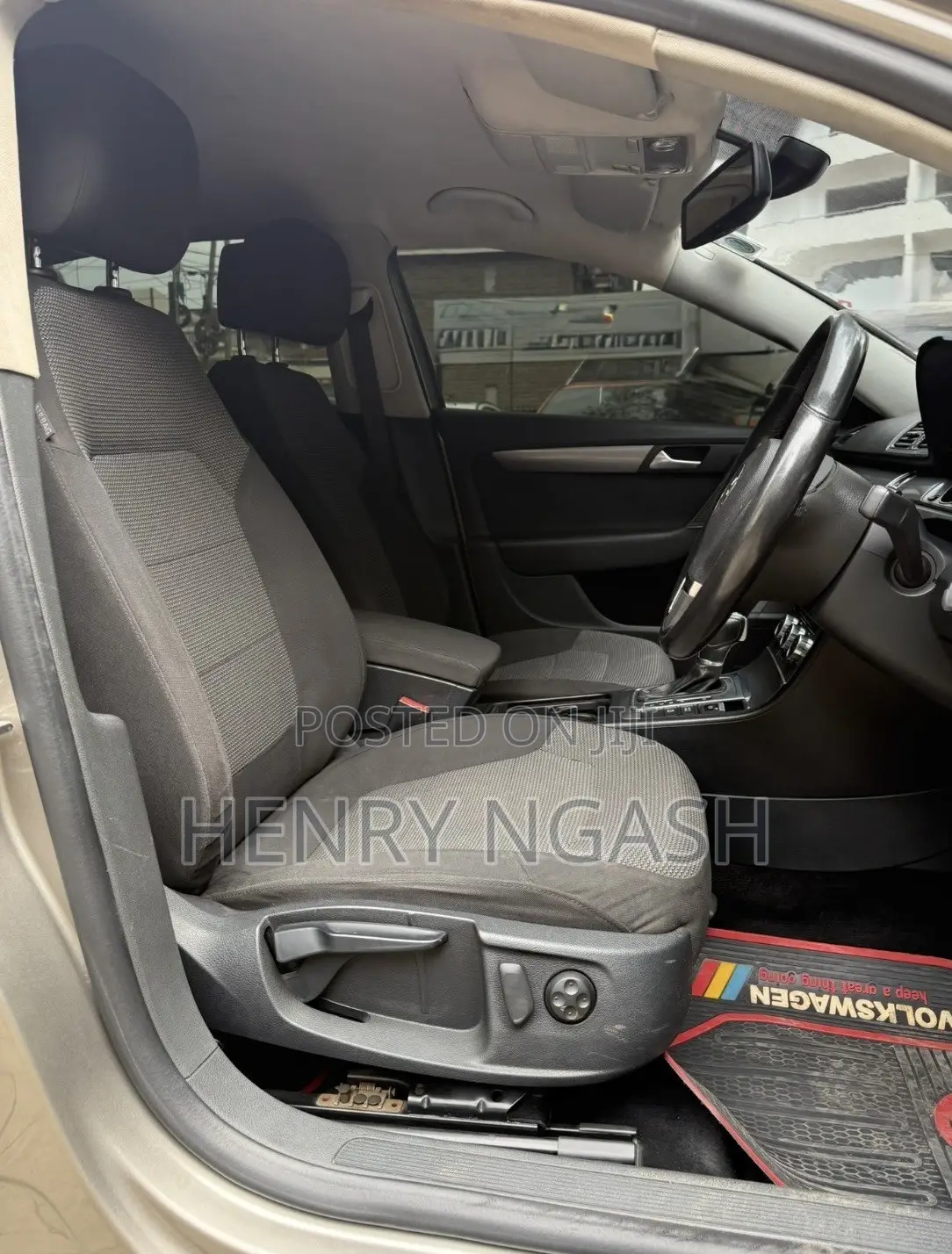 Volkswagen Passat 2014 Brown