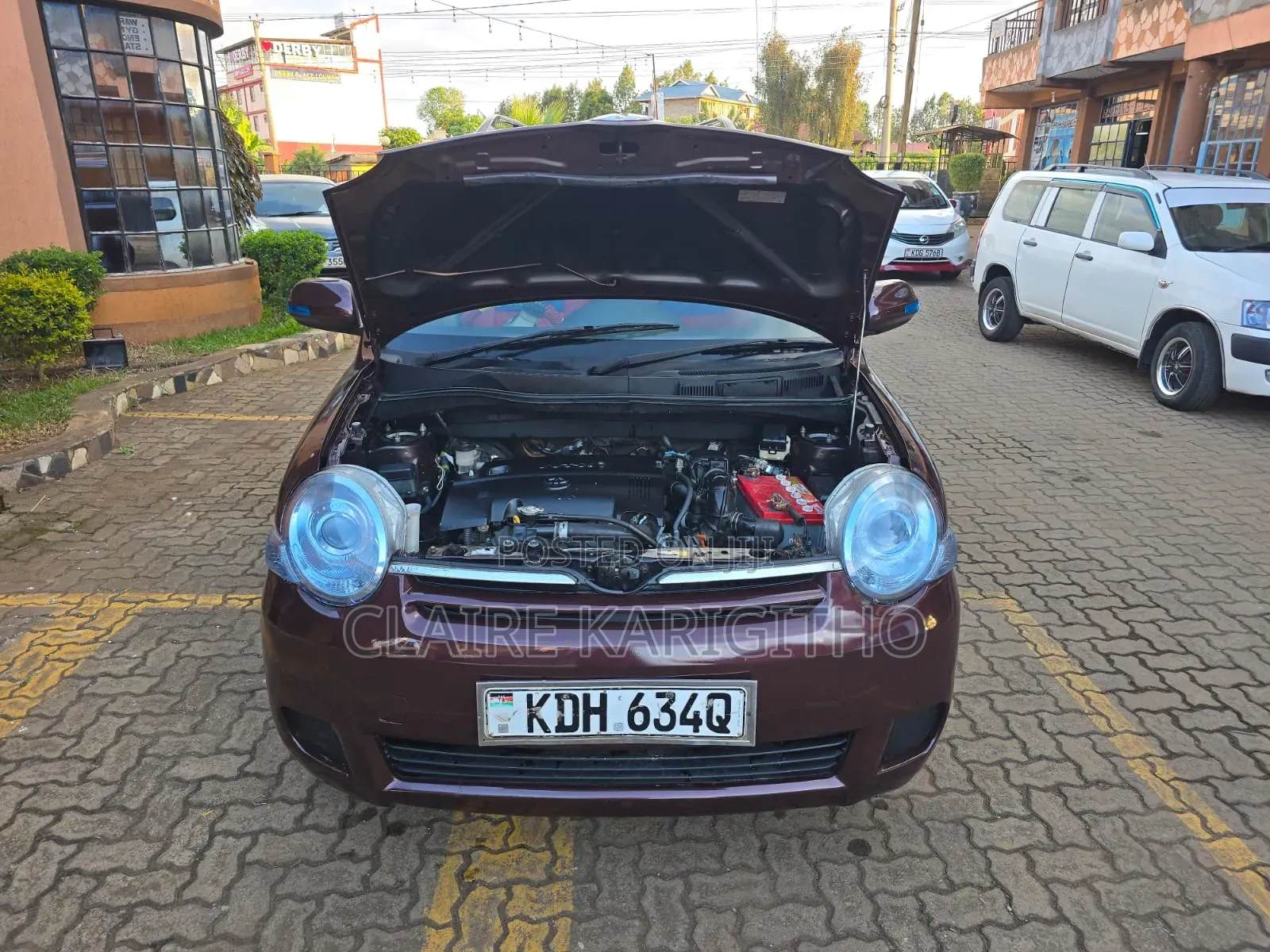Toyota Sienta 1.5 FWD 2014 Maroon