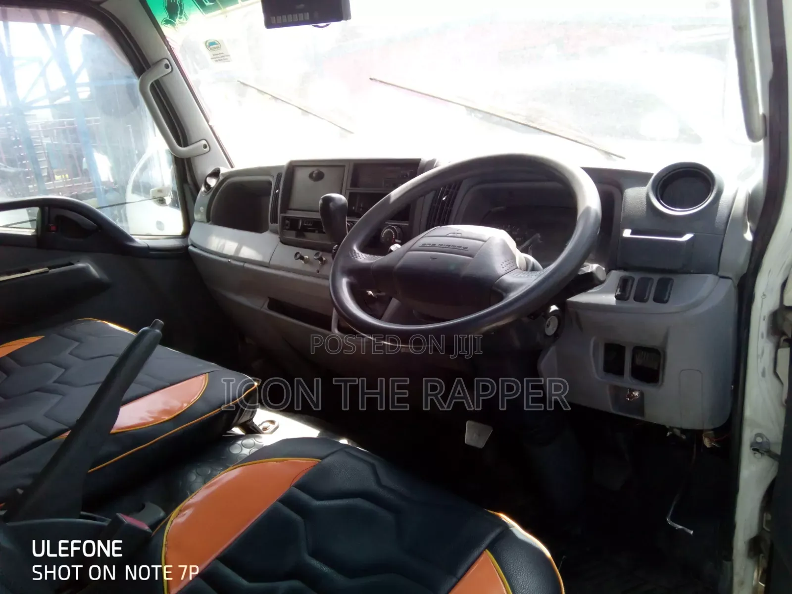 Mitsubishi Fuso Canter 2021 White