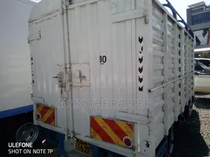 Mitsubishi Fuso Canter 2021 White