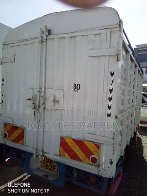 Mitsubishi Fuso Canter 2021 White
