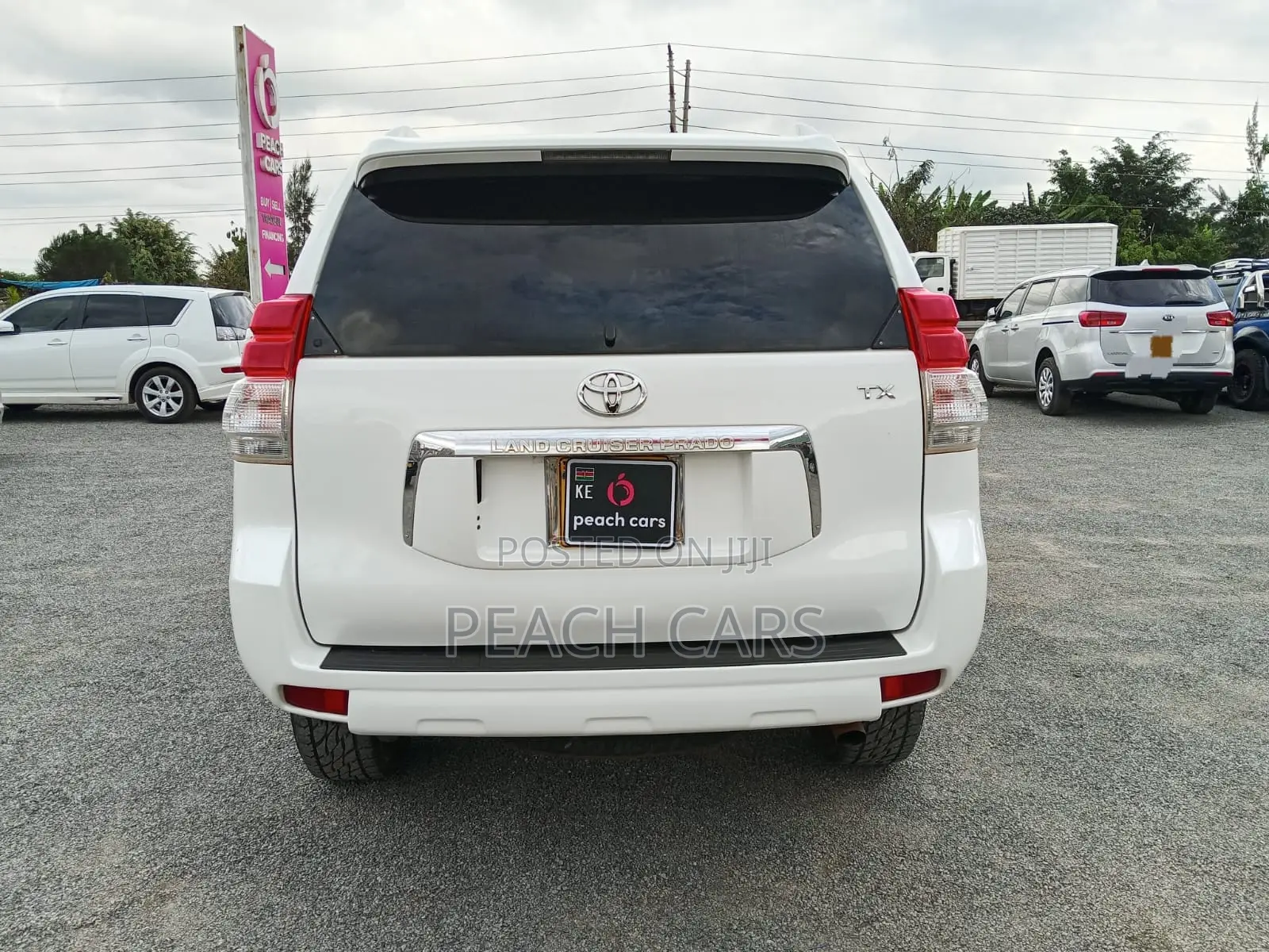 Toyota Land Cruiser Prado 2010 White