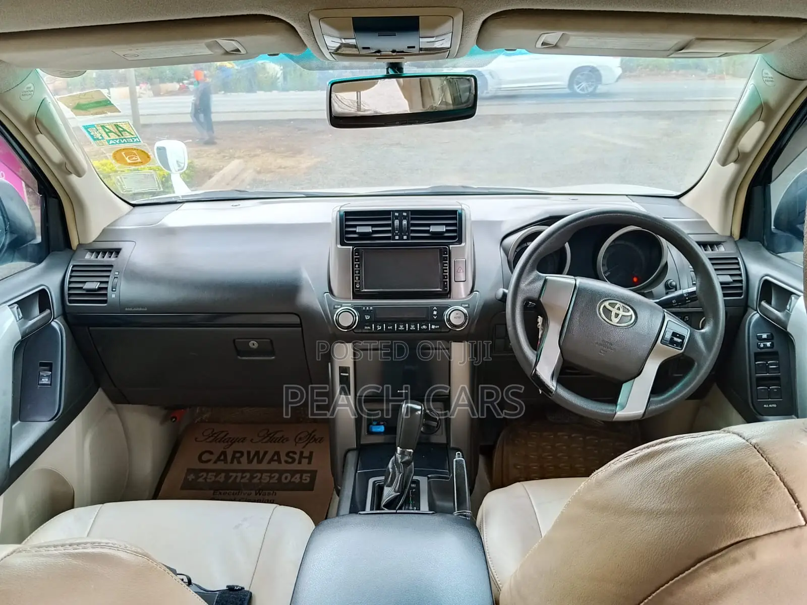 Toyota Land Cruiser Prado 2010 White