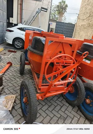 Titan Concrete Mixer ( Belt Driven)