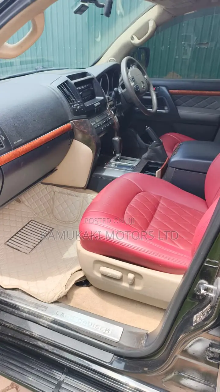 Toyota Land Cruiser 4.7 VX-R 2009 Black