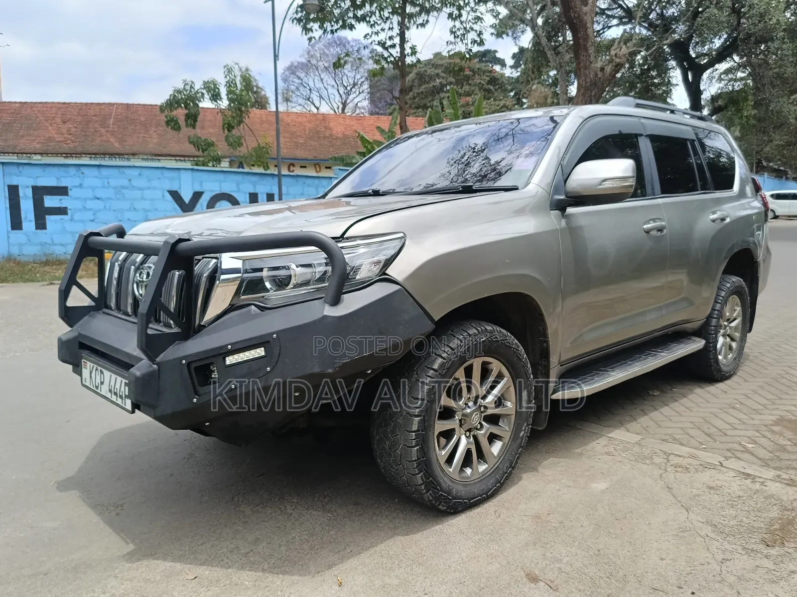 Toyota Land Cruiser Prado 3.0 TD 2011 Brown