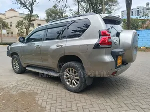 Toyota Land Cruiser Prado 3.0 TD 2011 Brown