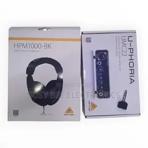 Behringer U-Phoria UMC22 Audio Interface HPM1000 Headphone Bundle