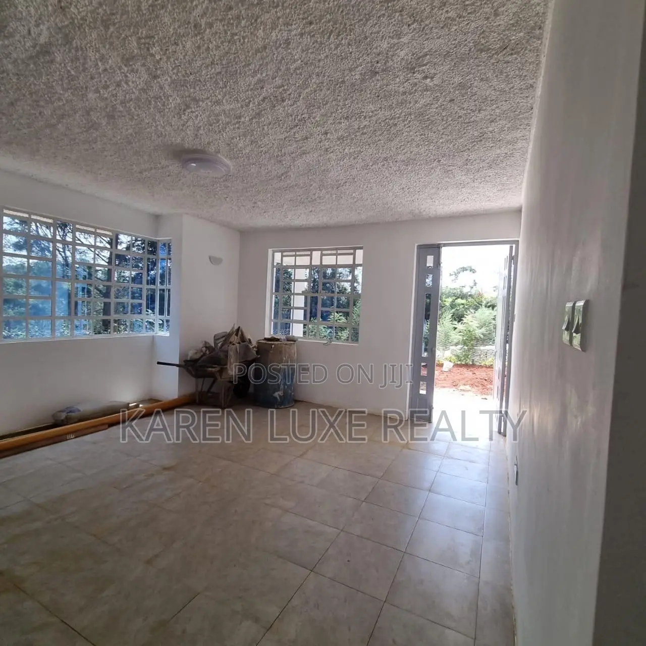 4bdrm Mansion in Karen Near The Hub for rent