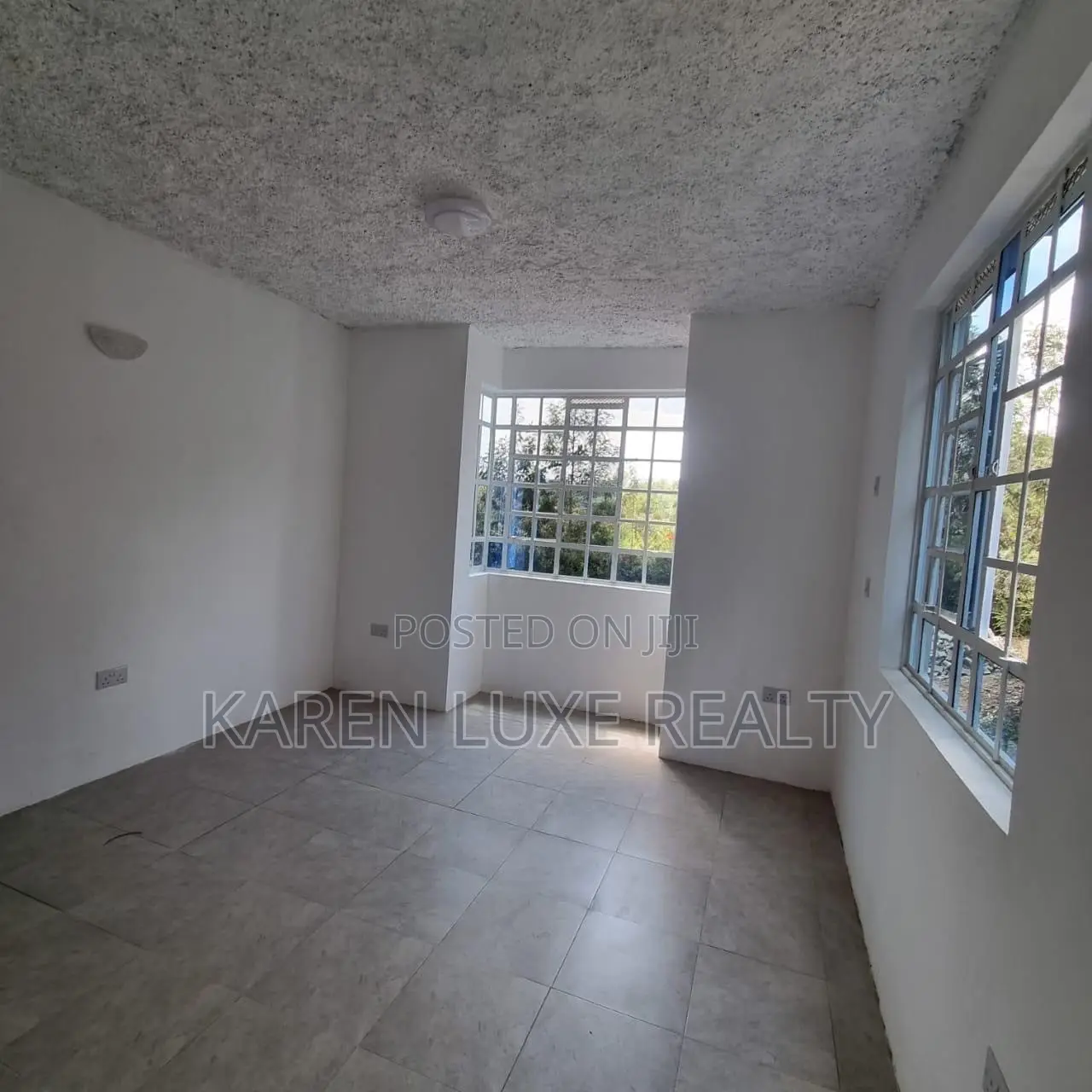 4bdrm Mansion in Karen Near The Hub for rent