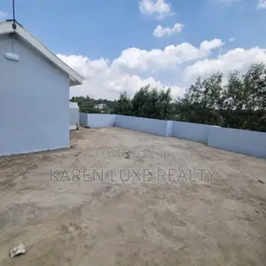 4bdrm Mansion in Karen Near The Hub for rent