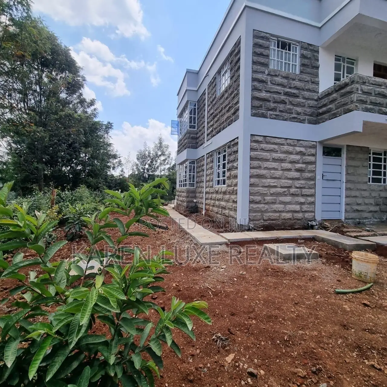 4bdrm Mansion in Karen Near The Hub for rent