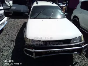 Toyota Corolla 2004 White