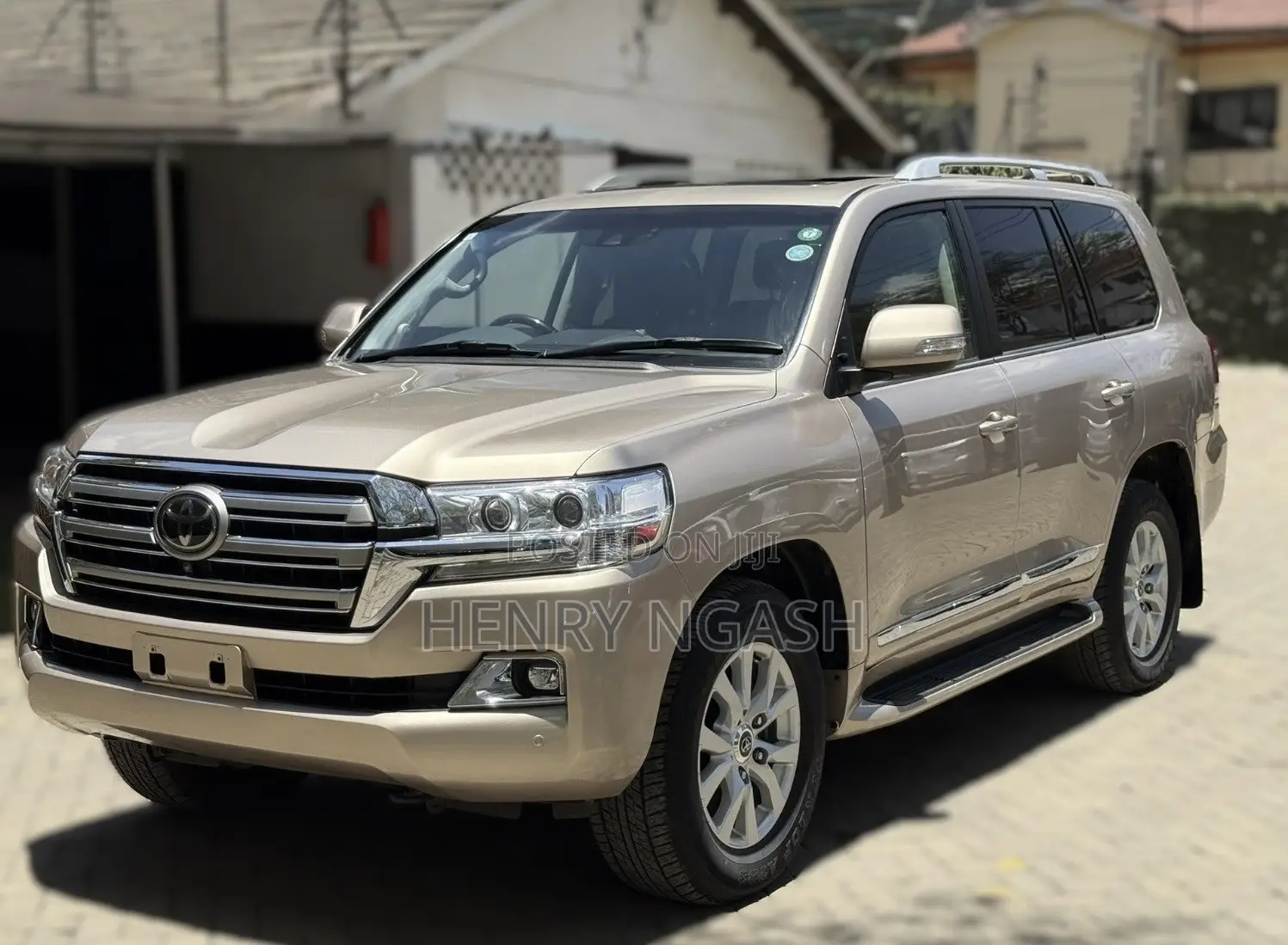 Toyota Land Cruiser 2018 Gold