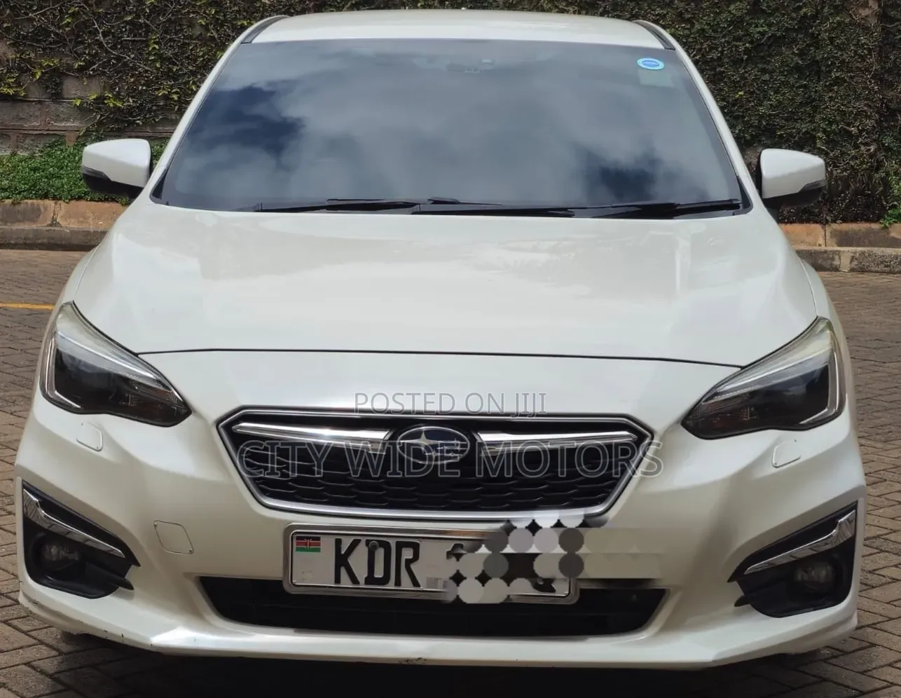 Subaru Impreza 2.0i AWD Hatchback 2017 Pearl