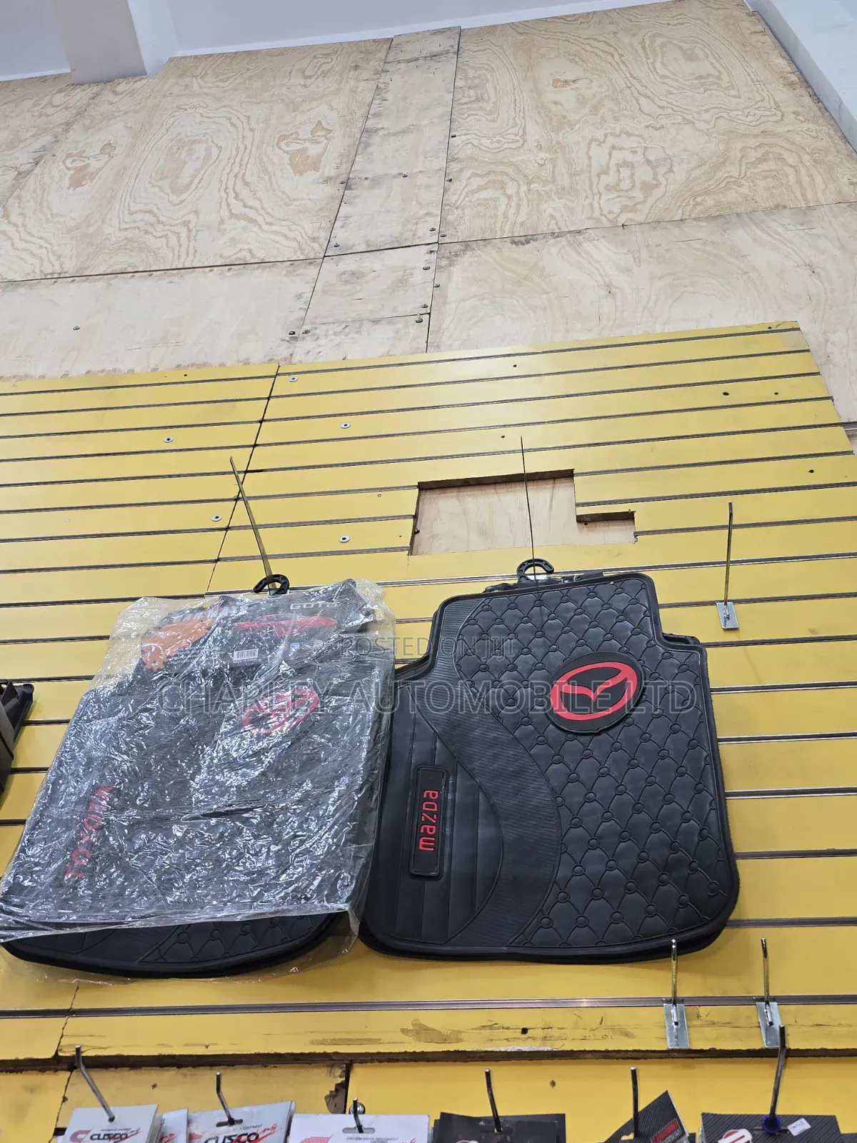 Mazda 2pcs Rubber Floor Mats