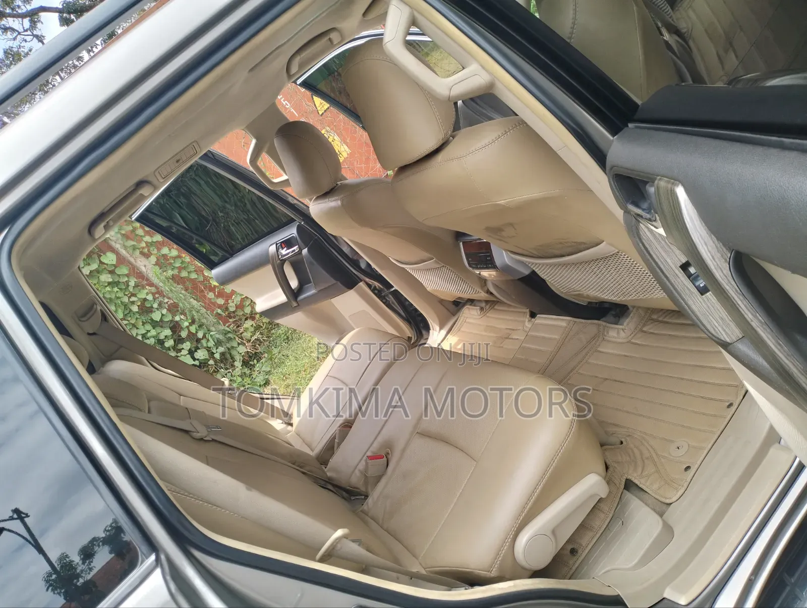 Toyota Land Cruiser Prado 2011 Gray