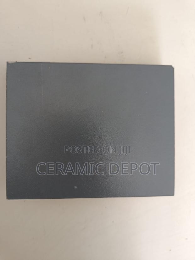 CHIP BOARD STEELGREY 18mm by 1830X2750mm