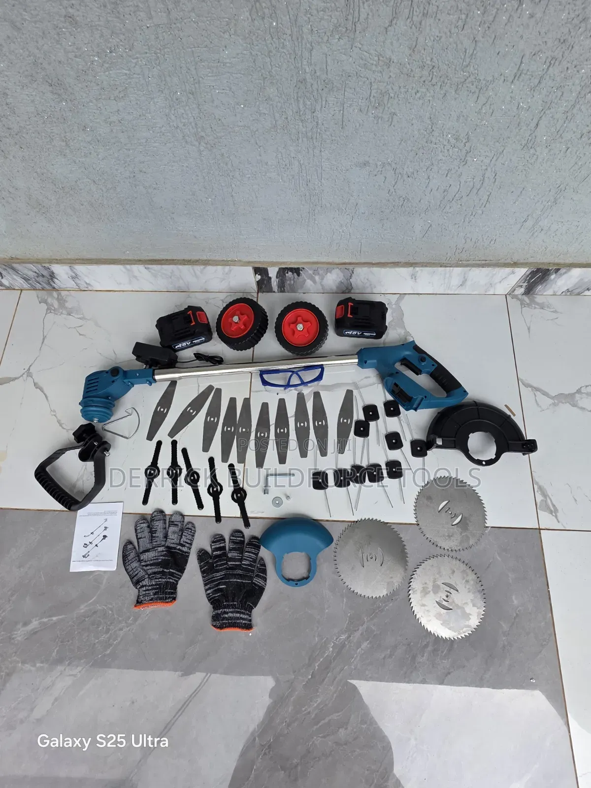 Makita Cordless Brushcutter