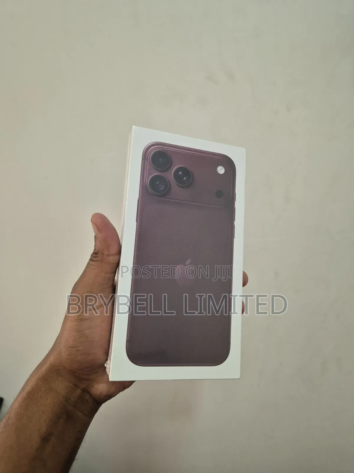 New Apple iPhone 18 Pro Max 256 GB Bronze