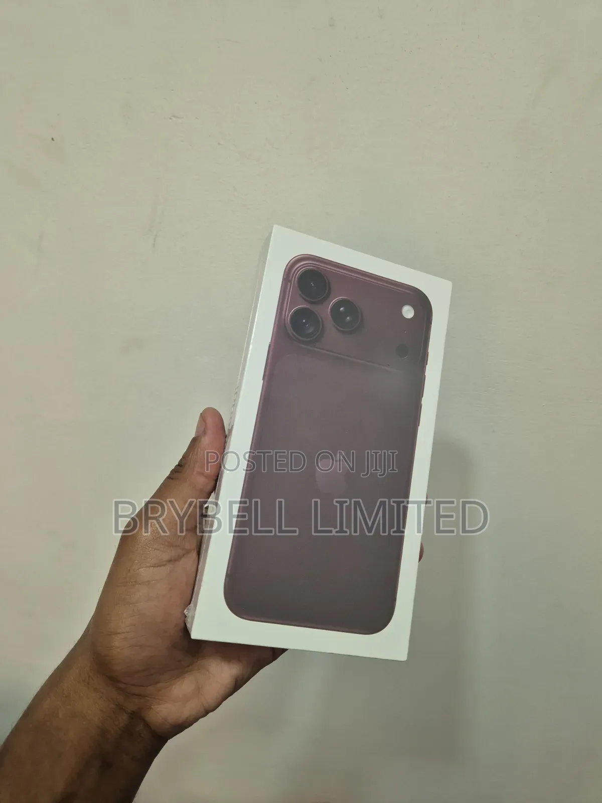 New Apple iPhone 18 Pro Max 256 GB Bronze