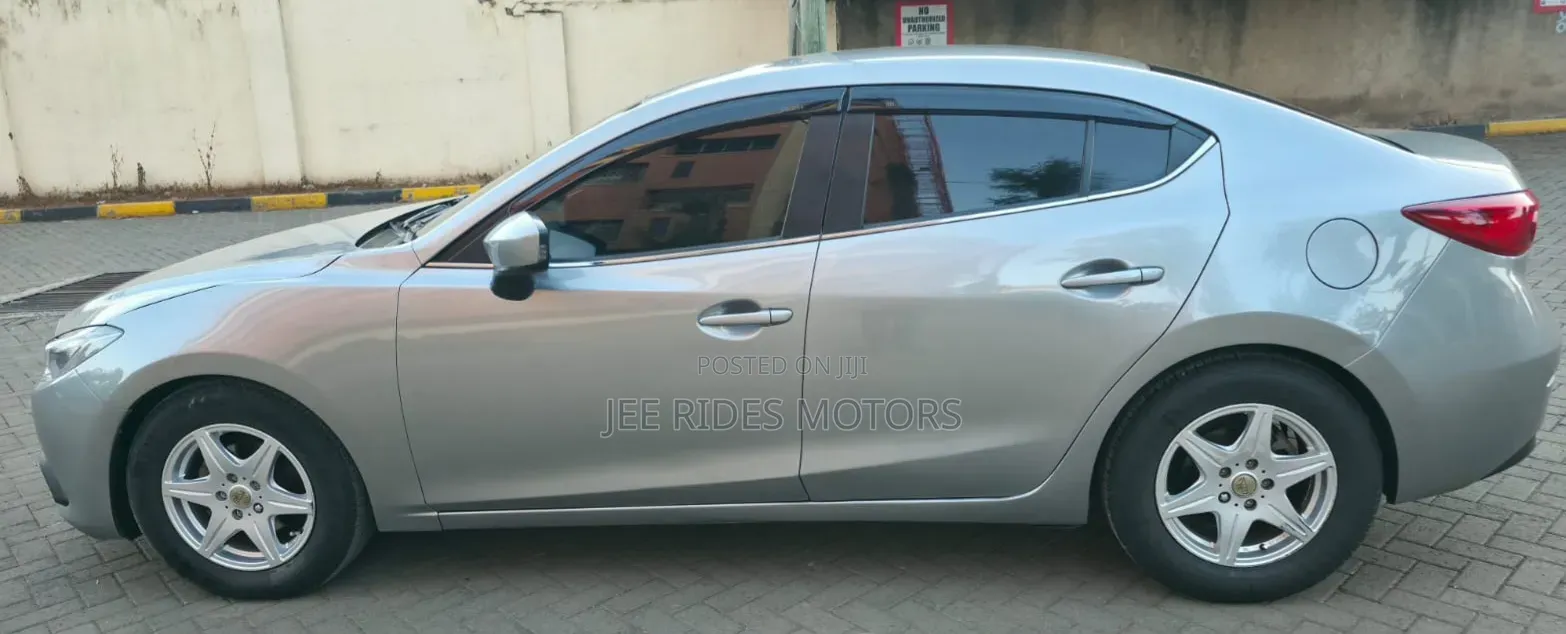 Mazda Axela 2015 Silver
