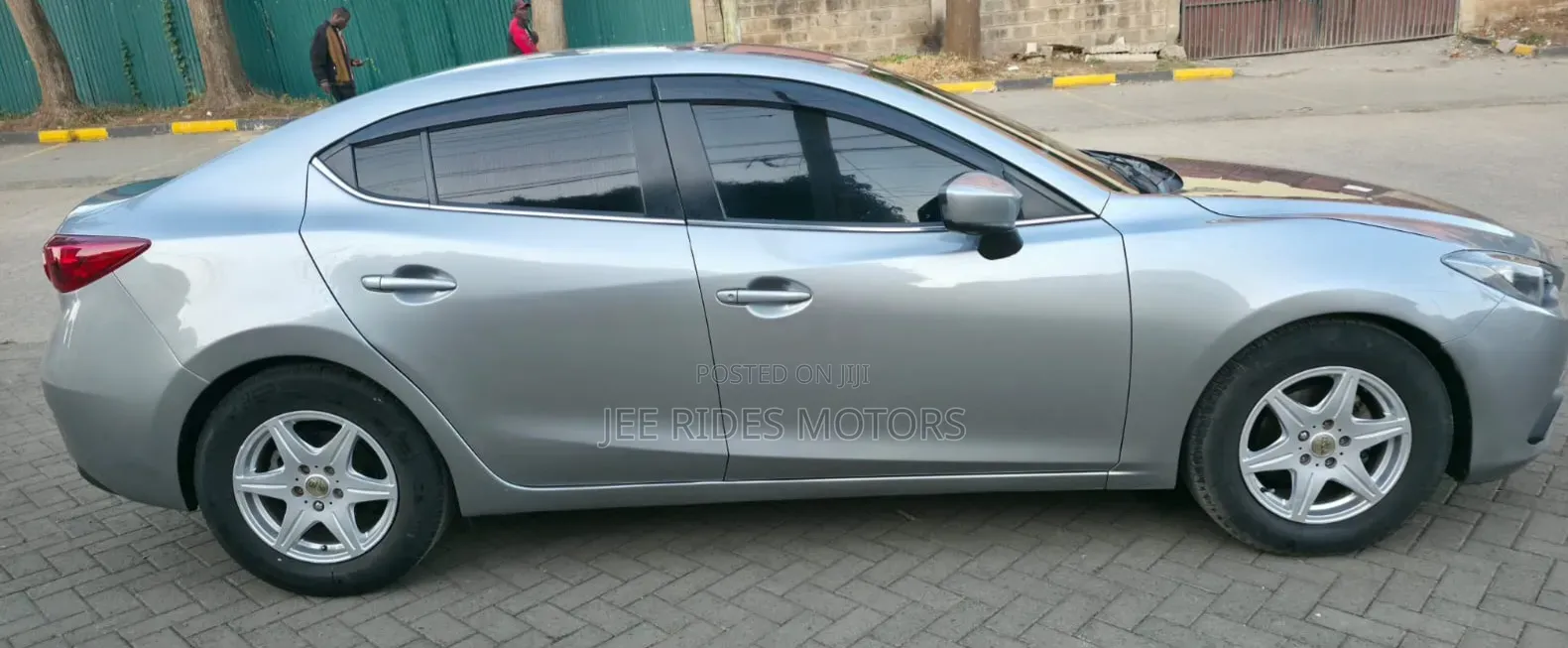 Mazda Axela 2015 Silver