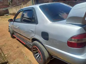 Toyota Corolla Sedan 1998 Silver