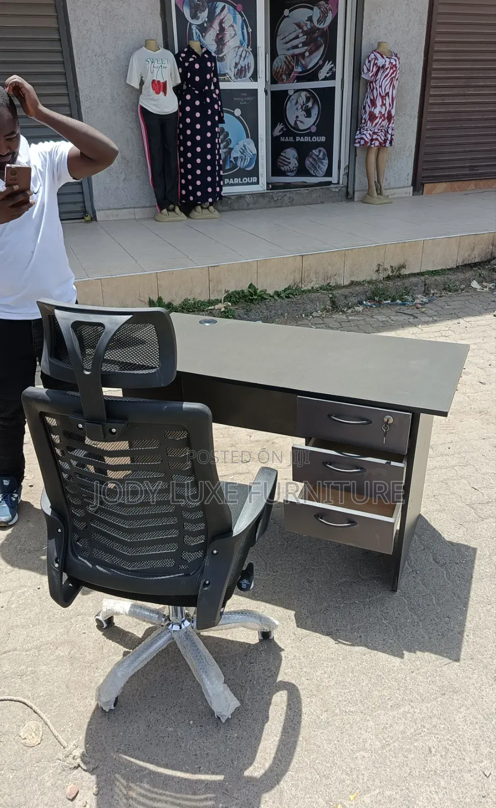 Office Chair and Desk