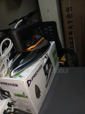 Premier 1000W Dry Iron Box