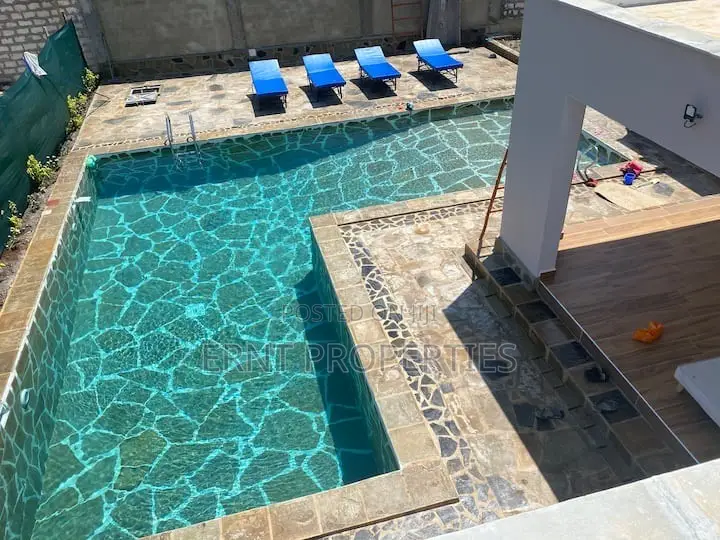 Furnished 6bdrm Villa in Diani for sale