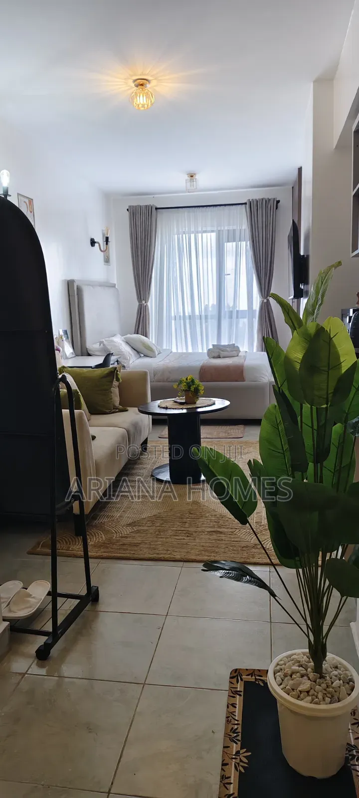 Arianahomes
