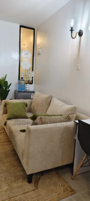 Arianahomes
