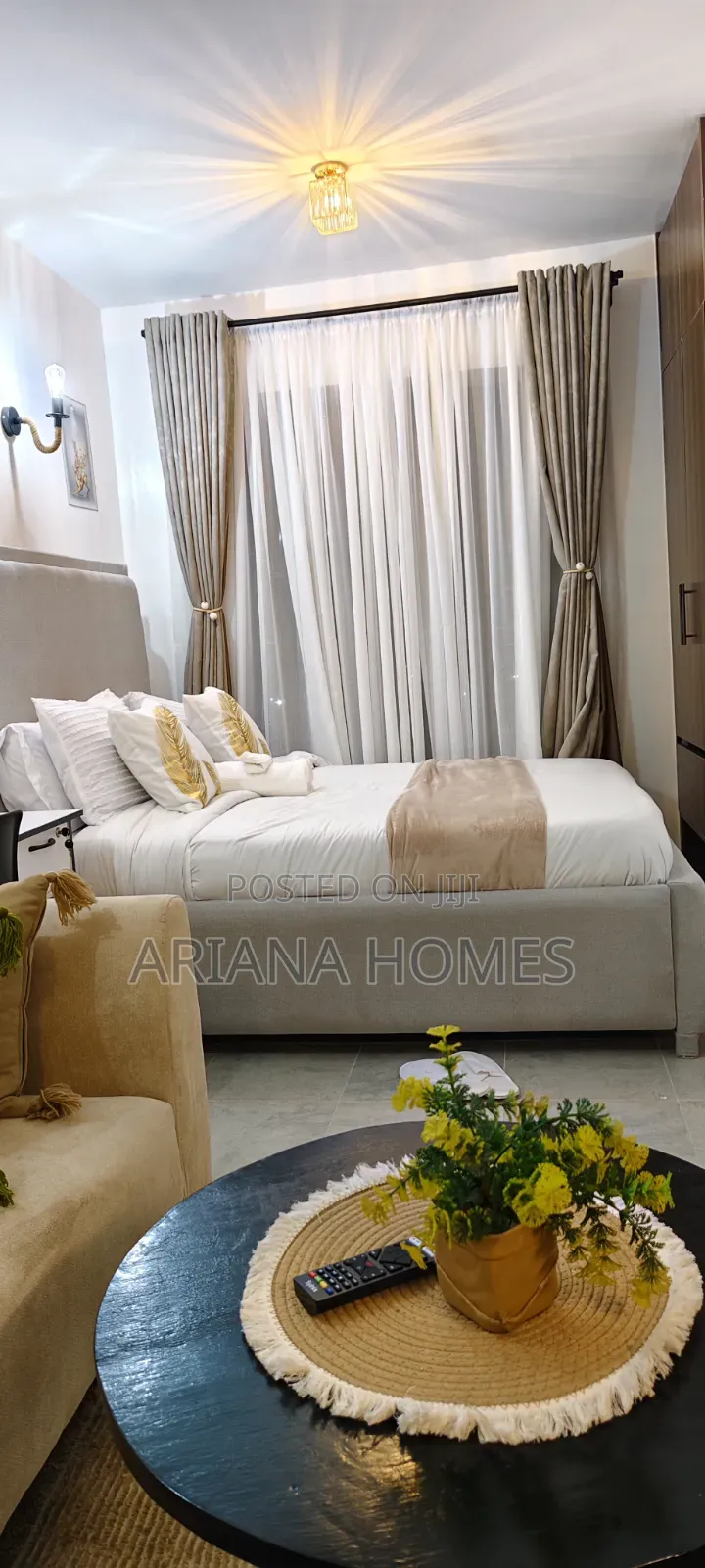Arianahomes
