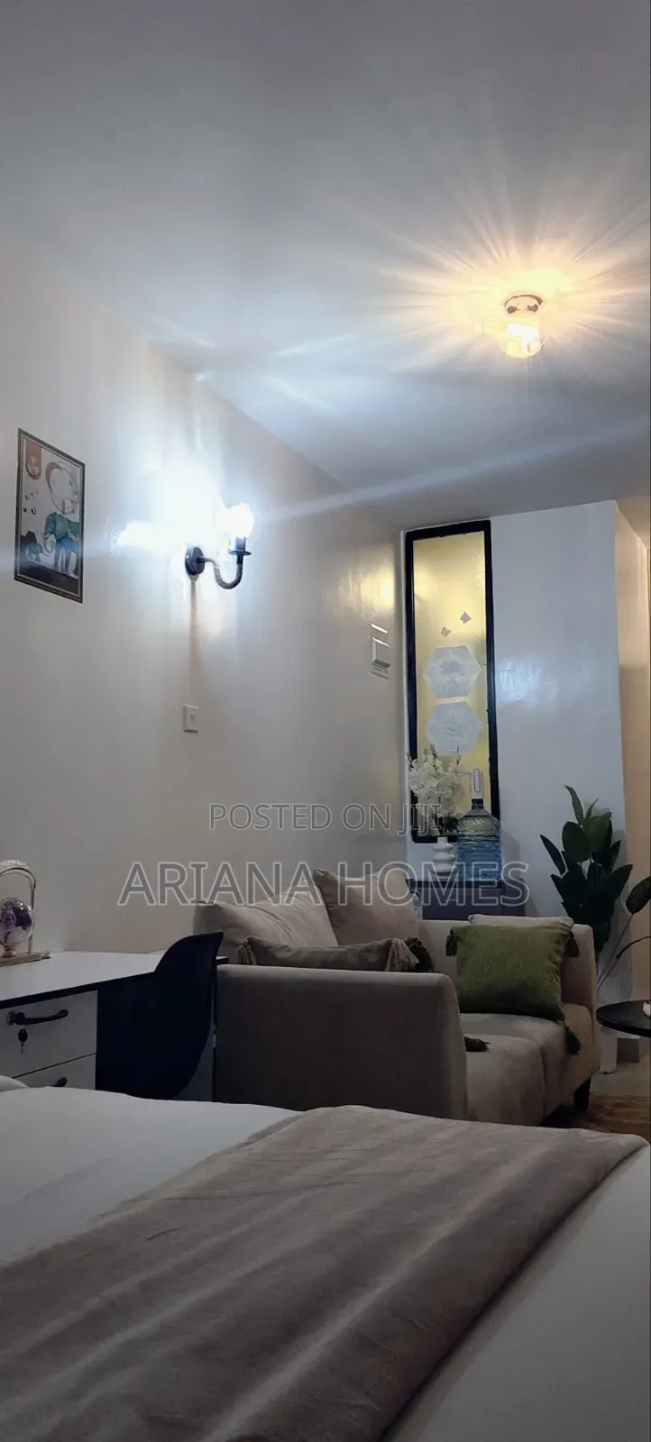 Arianahomes
