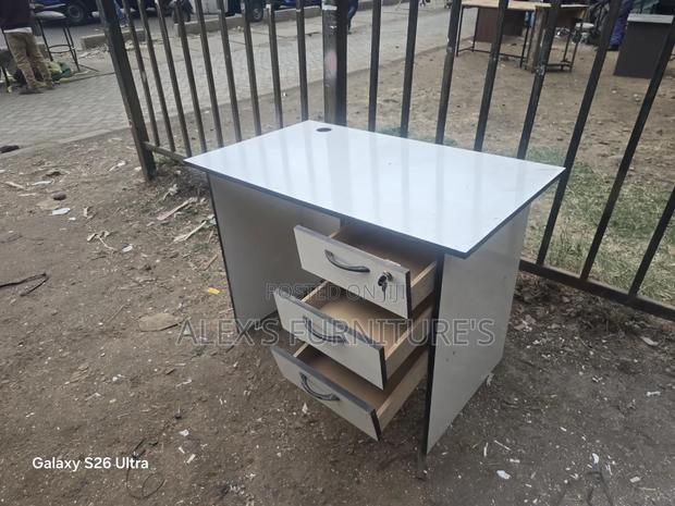 Luxury Modern Office Desk/Modern Coat Office Desk - thumbnail 2