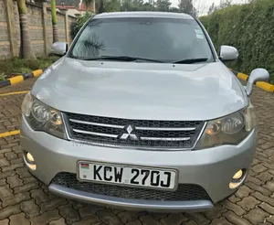 Mitsubishi Outlander 2012 Silver