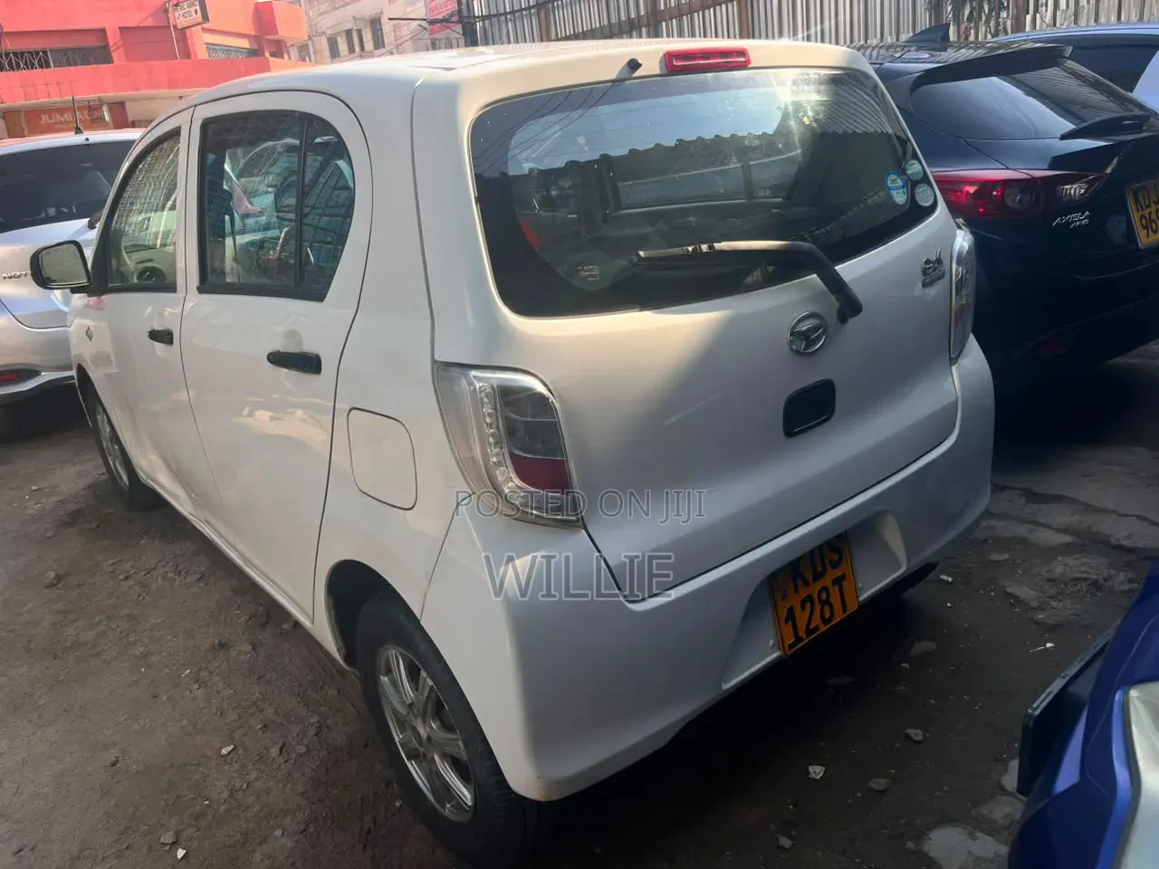 Daihatsu Mira 2017 White