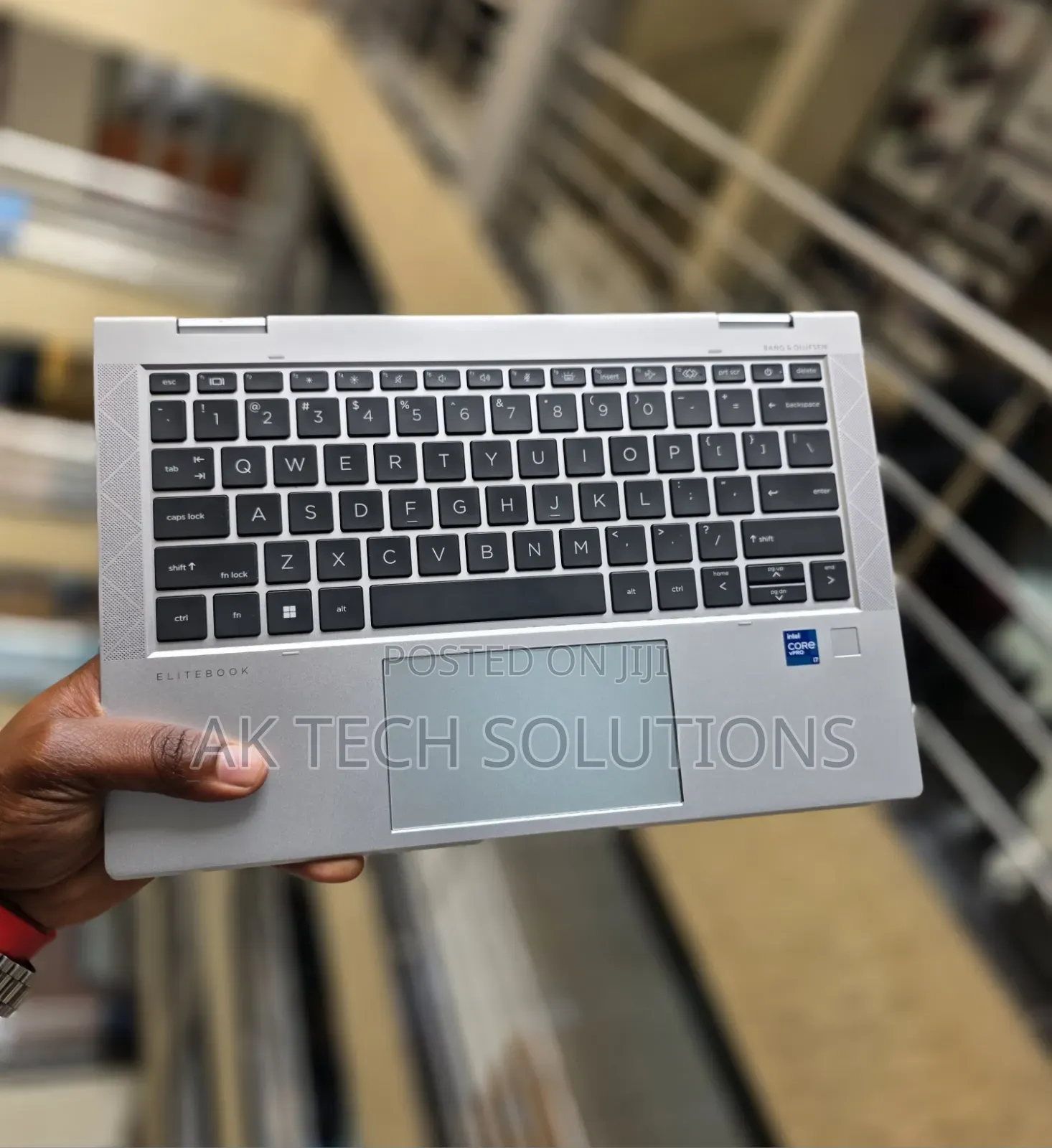 Laptop HP EliteBook 830 G8 16GB Intel Core i7 SSD 512GB