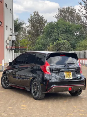 Nissan Note 2016 Black
