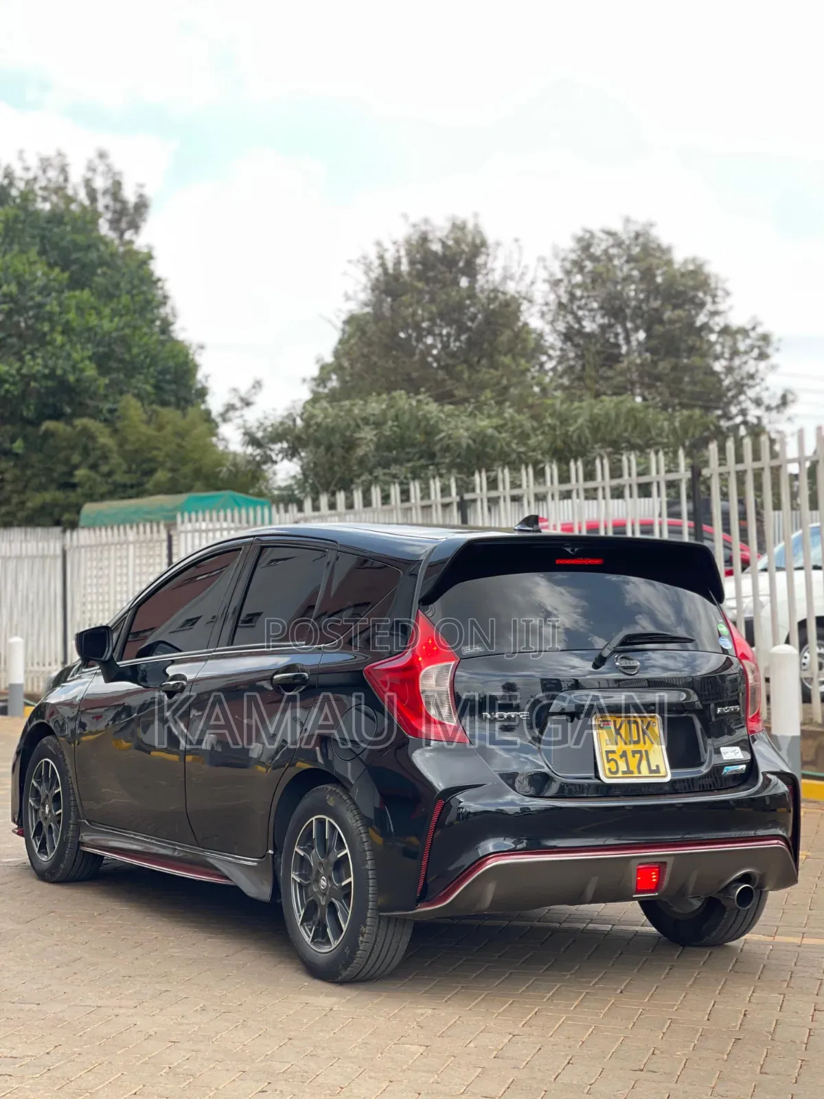 Nissan Note 2016 Black