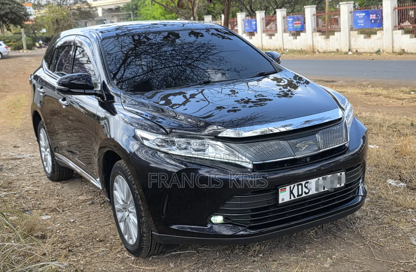 Toyota Harrier 2017 Black