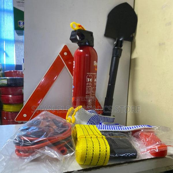 Emergency Car Kit for Vehicles 9 in 1 - thumbnail 2