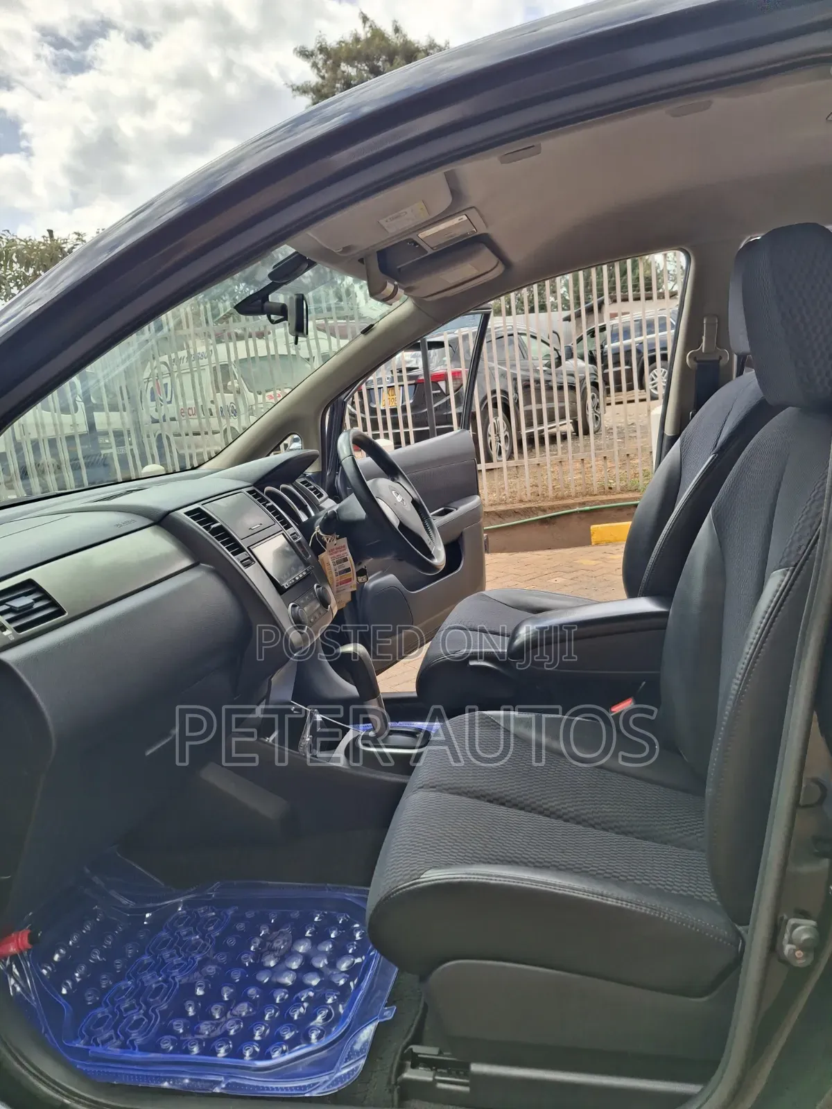 Nissan Tiida 1.5L 16V 2011 Black