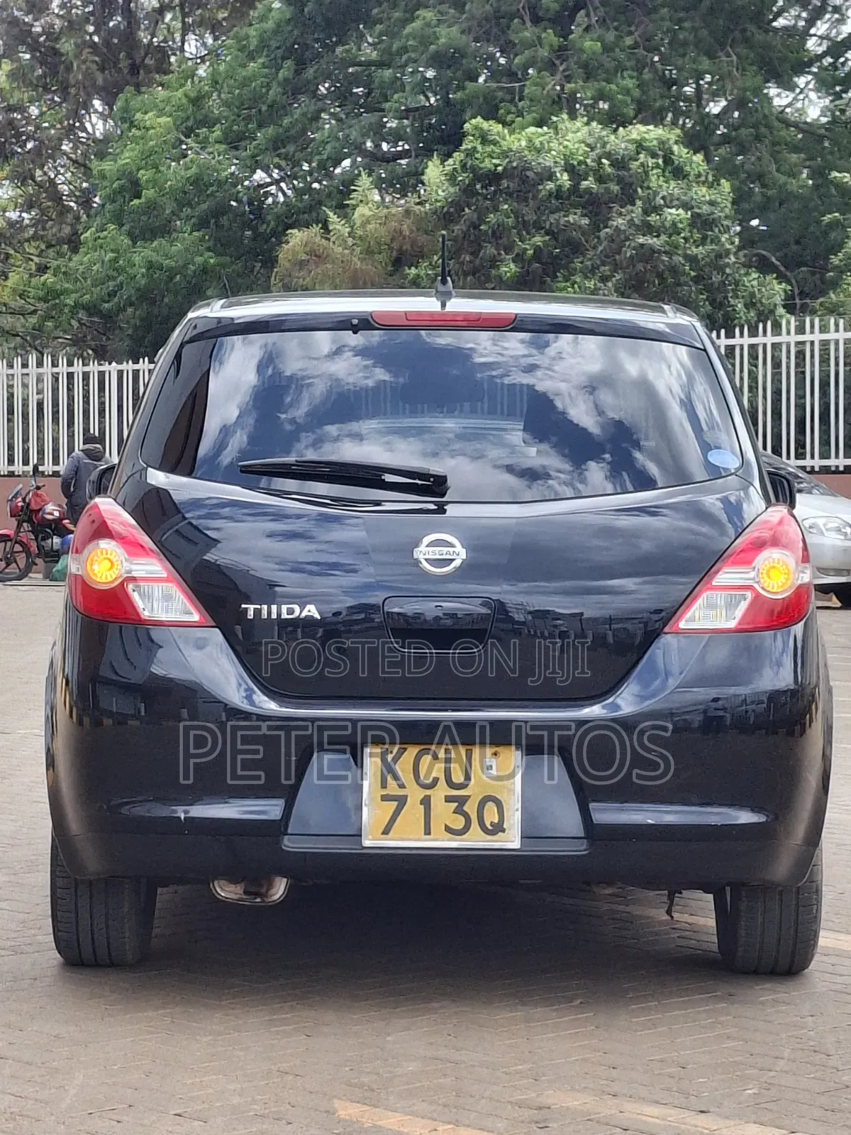 Nissan Tiida 1.5L 16V 2011 Black