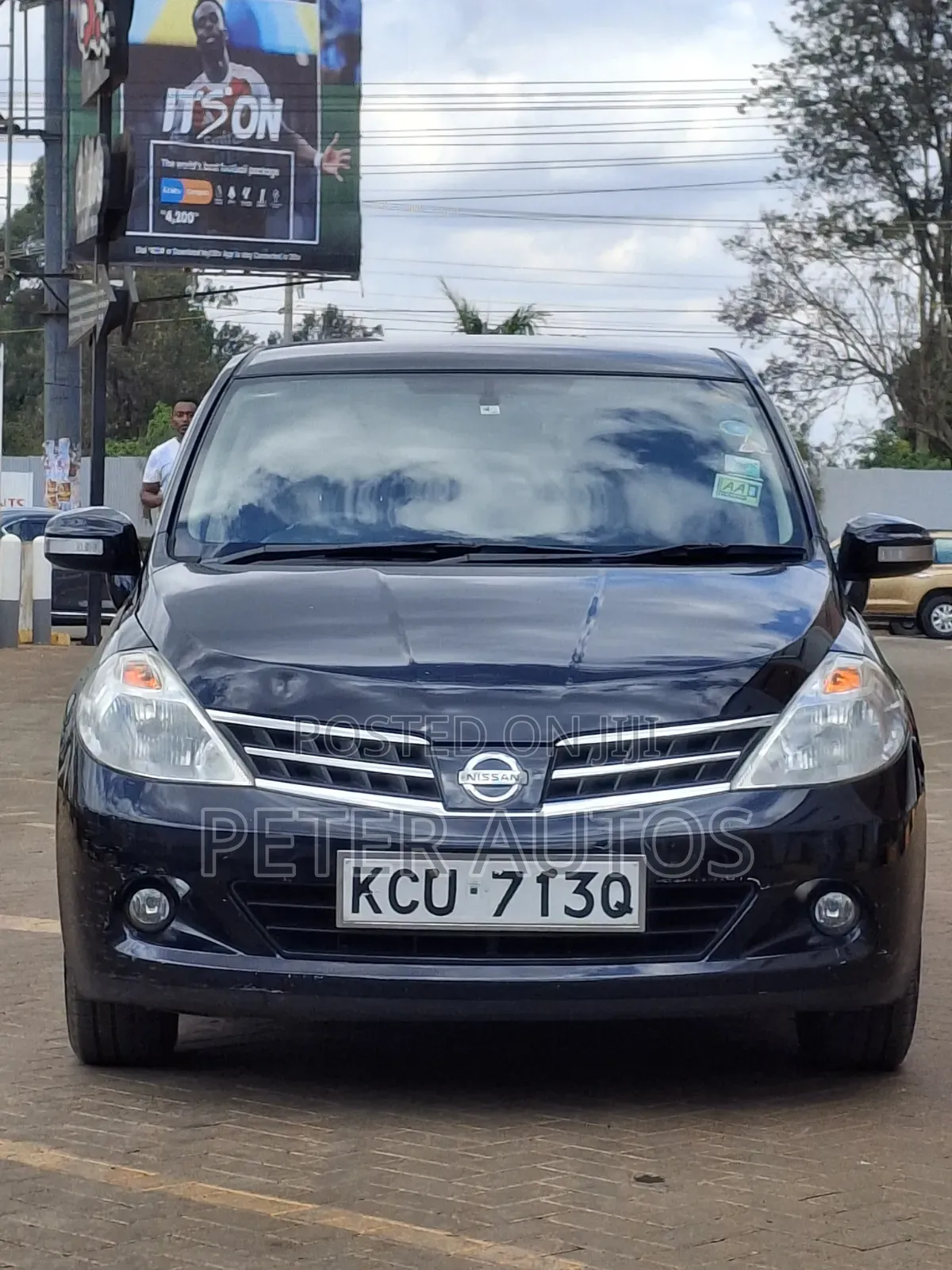 Nissan Tiida 1.5L 16V 2011 Black