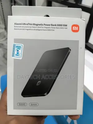 The Xiaomi UltraThin Magnetic Power Bank 5000 15W in Black