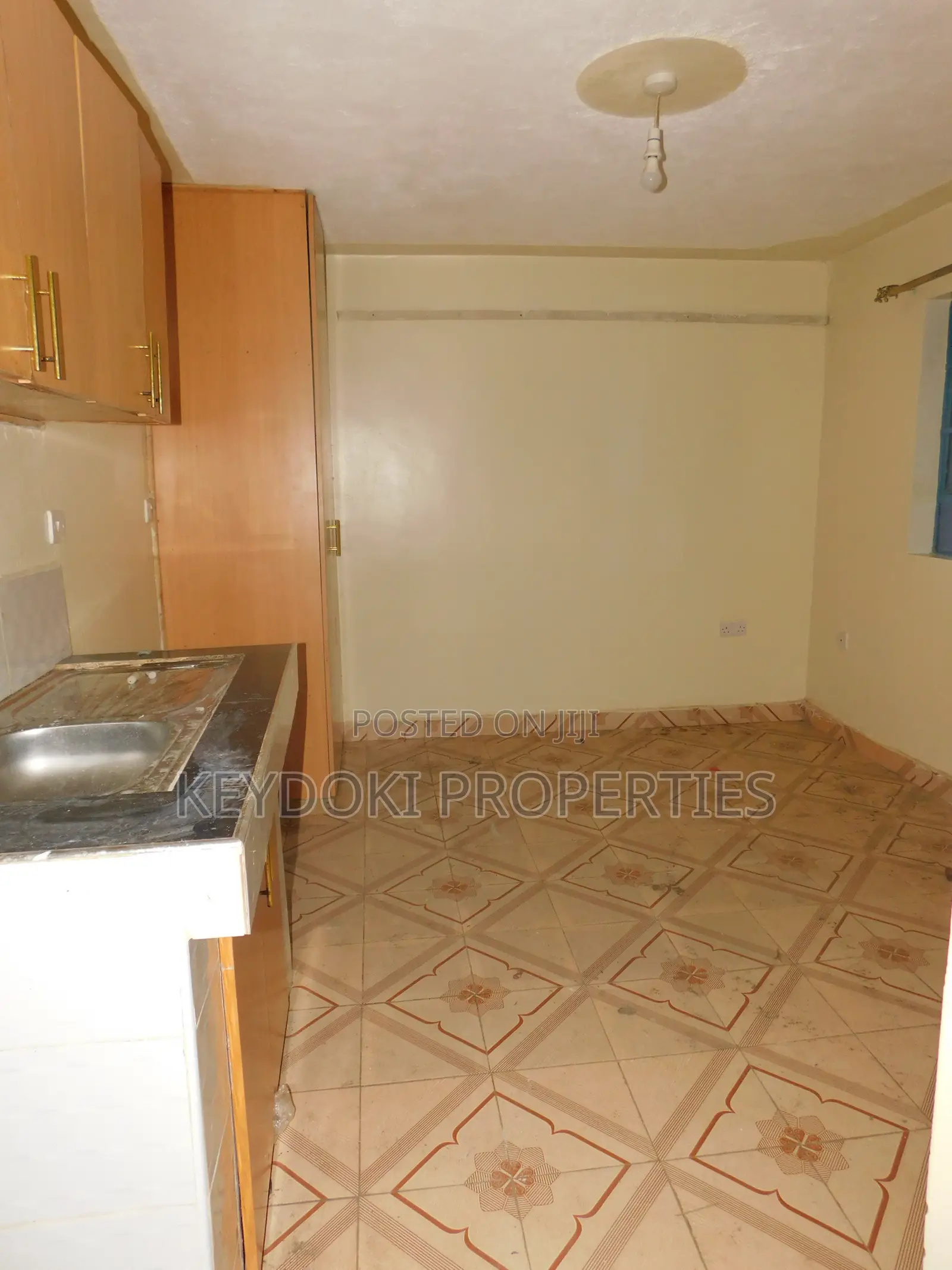 1bdrm Bedsitter in Sunton for rent