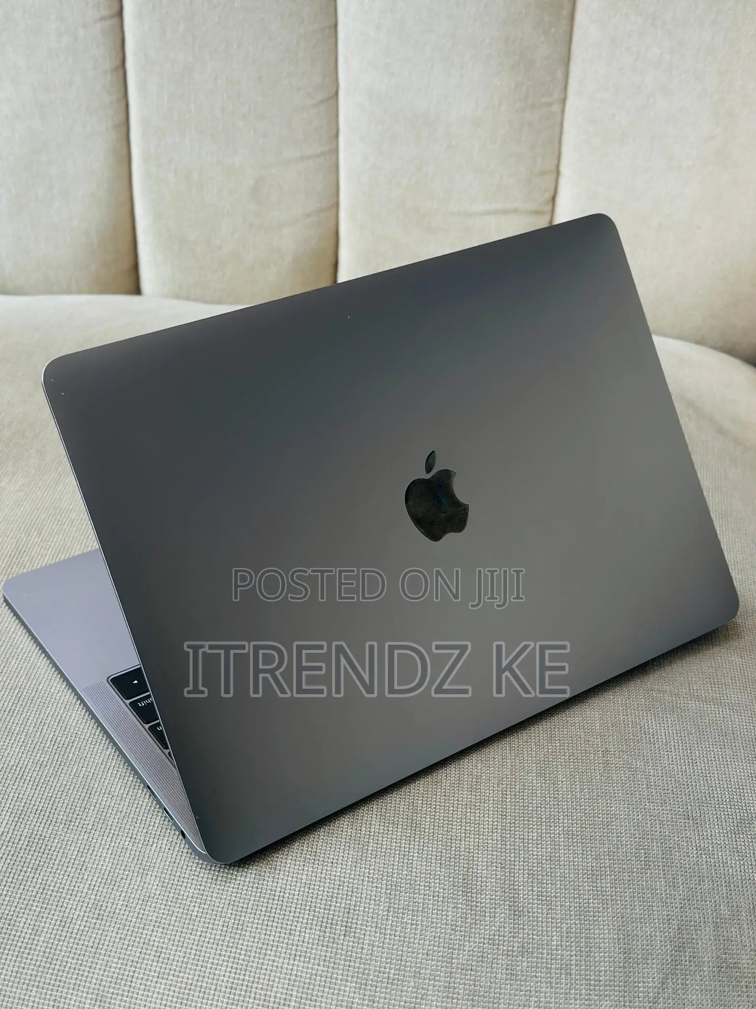 Laptop Apple MacBook Pro 2019 8GB Intel Core i5 SSD 256GB