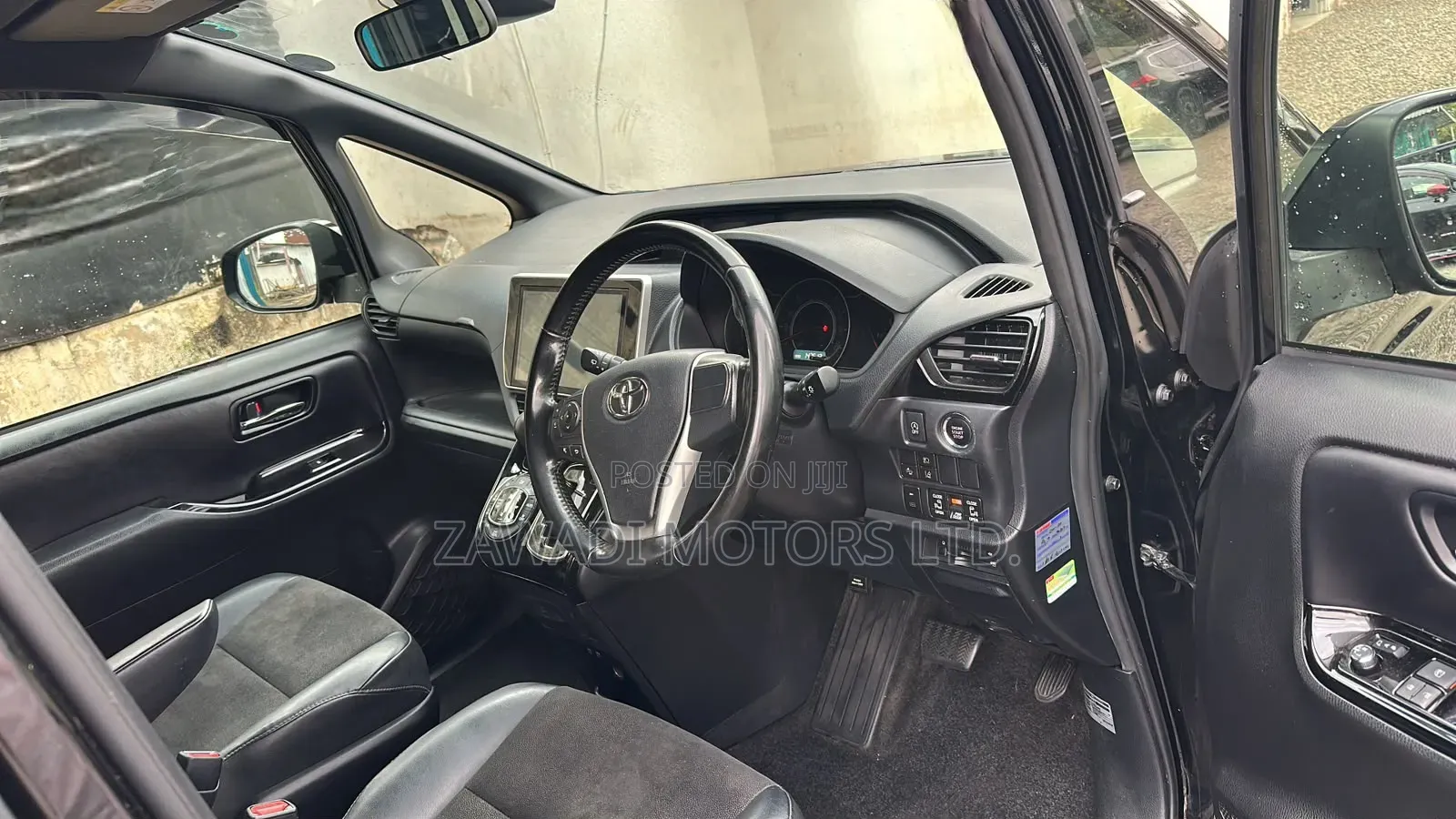Toyota Noah 2019 Black